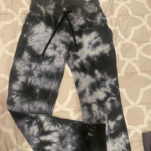 Lululemon womens tie dye joggers